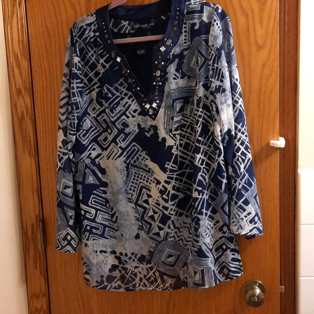 Susan Graver Tank top with matching Blouse size L